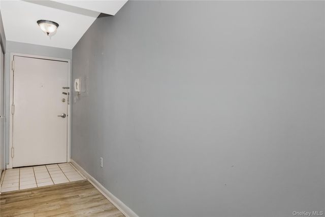 230 W Broadway 609, Long Beach, NY 11561