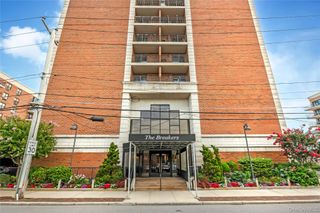 230 W Broadway 609, Long Beach, NY 11561