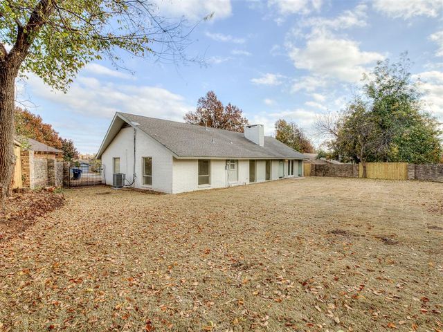 6309 NW 62nd Circle, Oklahoma City, OK 73122