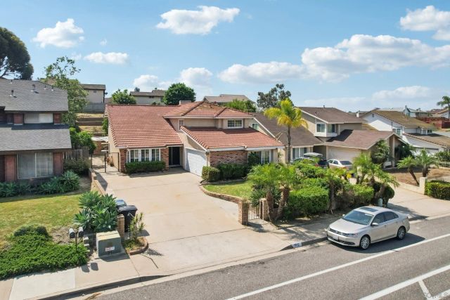 712 Paseo Del Rey, Chula Vista, CA 91910