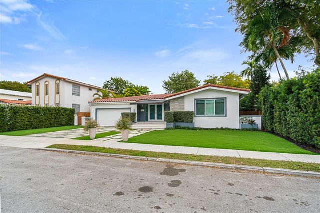 3505 Crystal View Ct, Miami, FL 33133