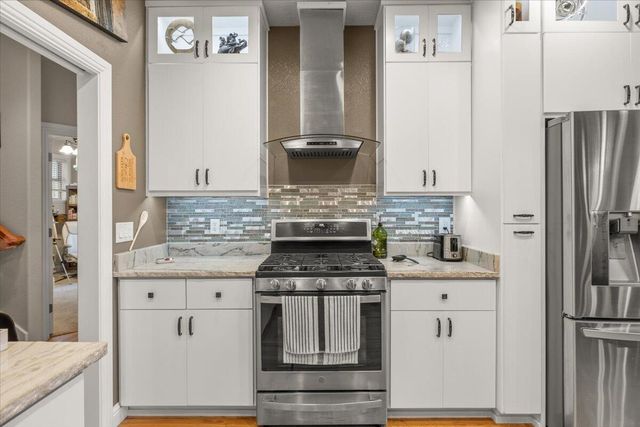 279 Robert Trent Jones Boulevard, Eagle Point, OR 97524