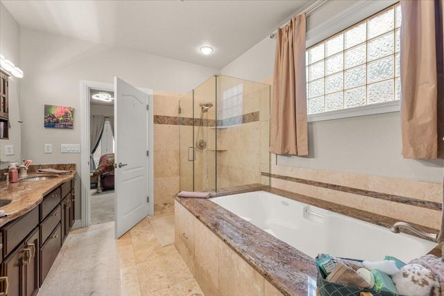 279 Robert Trent Jones Boulevard, Eagle Point, OR 97524