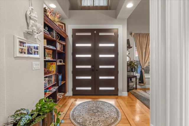 279 Robert Trent Jones Boulevard, Eagle Point, OR 97524