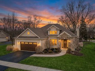 369 Fritz Lane, Geneva, IL 60134