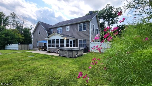 203 E Shore Culver Rd, Frankford Twp., NJ 07826