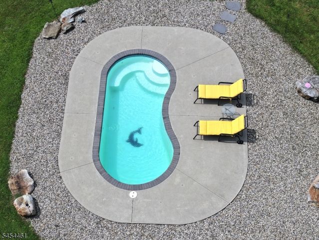 203 E Shore Culver Rd, Frankford Twp., NJ 07826