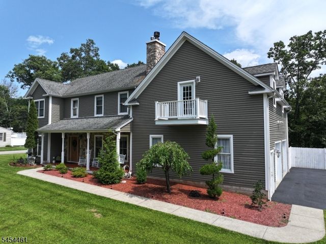 203 E Shore Culver Rd, Frankford Twp., NJ 07826