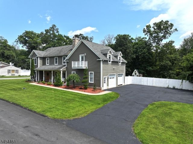203 E Shore Culver Rd, Frankford Twp., NJ 07826