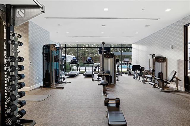 2520 Peachtree Road NW 403, Atlanta, GA 30305