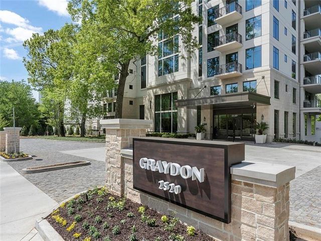 2520 Peachtree Road NW 403, Atlanta, GA 30305