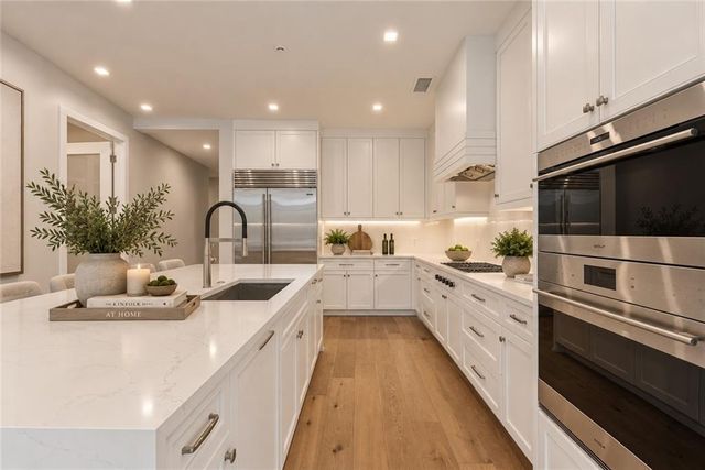 2520 Peachtree Road NW 403, Atlanta, GA 30305