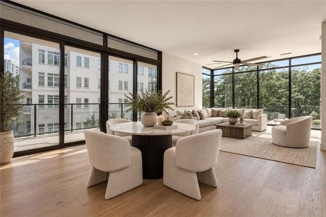2520 Peachtree Road NW 403, Atlanta, GA 30305