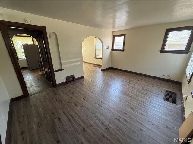 4218 Edgewood Boulevard, St Louis, MO 63121