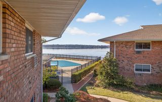 1 Toms Point Lane 6J, Port Washington, NY 11050