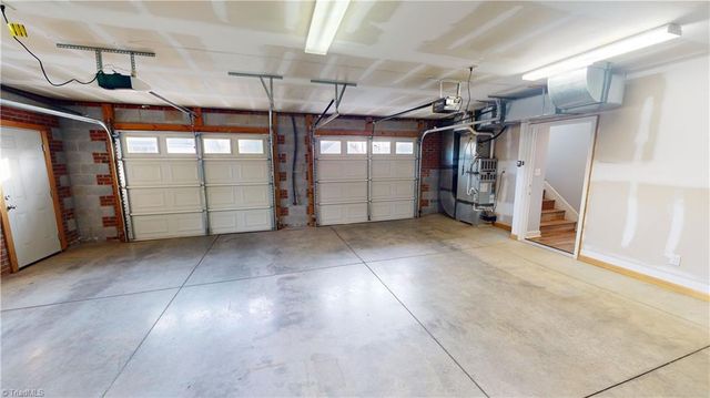 1636 Harper Spring Drive, Clemmons, NC 27012