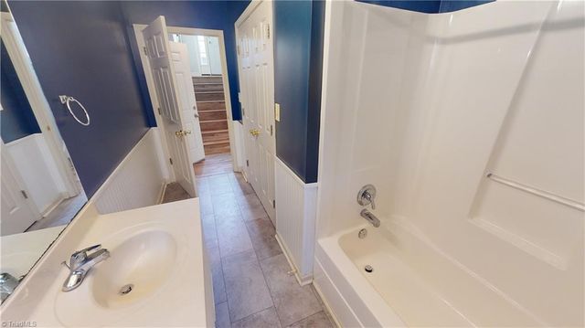 1636 Harper Spring Drive, Clemmons, NC 27012