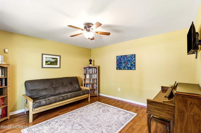 23 Jenny Lane, Jackson, NJ 08527