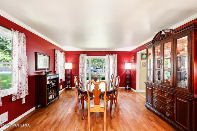 23 Jenny Lane, Jackson, NJ 08527