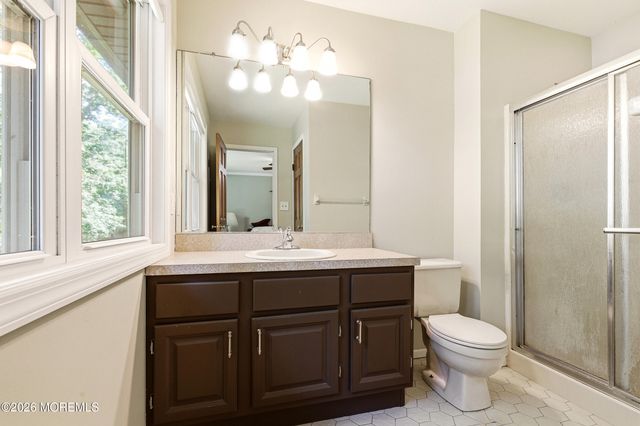 23 Jenny Lane, Jackson, NJ 08527