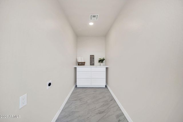 3430 E Poinsettia Drive, Phoenix, AZ 85028