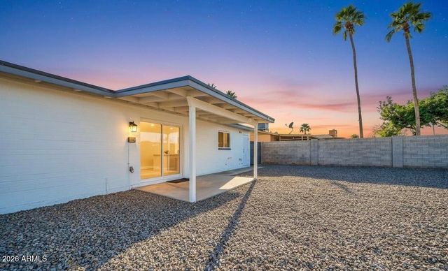 3430 E Poinsettia Drive, Phoenix, AZ 85028