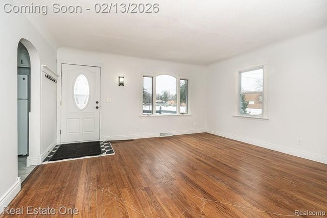 1605 Hudson Street, Essexville, MI 48732