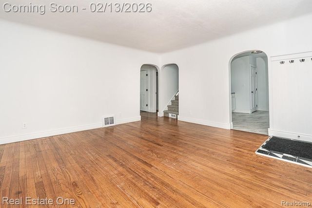 1605 Hudson Street, Essexville, MI 48732