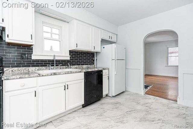 1605 Hudson Street, Essexville, MI 48732