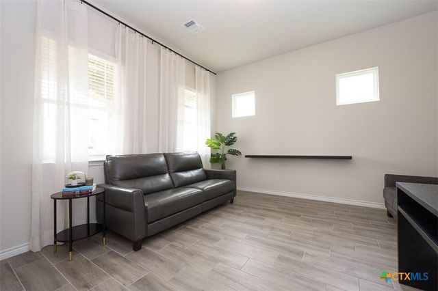 8409 Ridge Crest Drive, Killeen, TX 76542