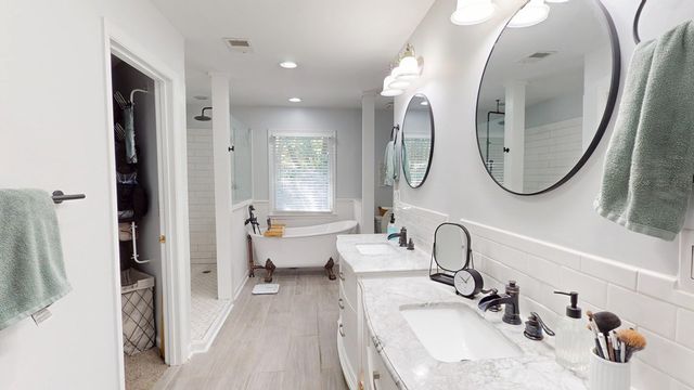 1 Bridgecreek Court, Columbus, GA 31904