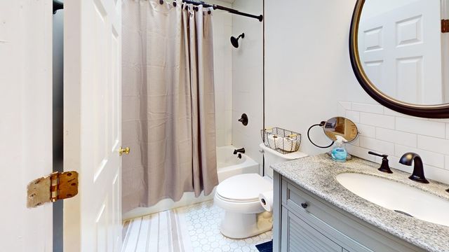 1 Bridgecreek Court, Columbus, GA 31904
