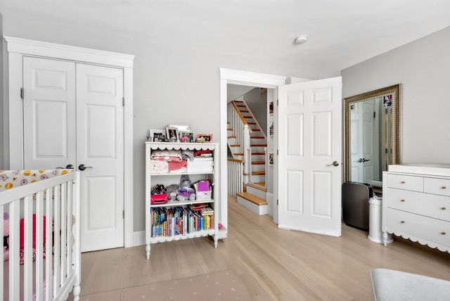 794 E 7th St L, Boston, MA 02127
