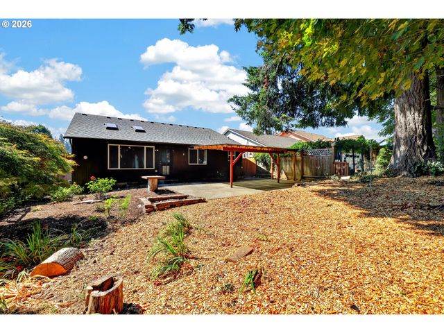 17604 Sw NELS Dr, Sherwood, OR 97140