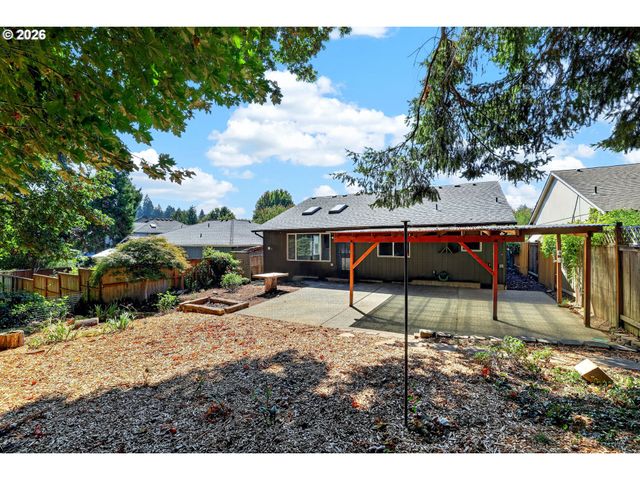 17604 Sw NELS Dr, Sherwood, OR 97140
