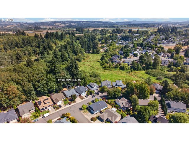 17604 Sw NELS Dr, Sherwood, OR 97140