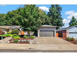 17604 Sw NELS Dr, Sherwood, OR 97140