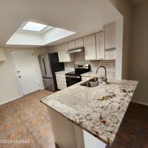 1961 N Camino Sabadell, Tucson, AZ 85715