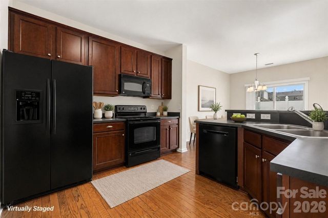 11718 Stockdale Court, Pineville, NC 28134