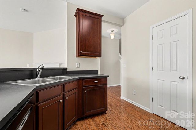 11718 Stockdale Court, Pineville, NC 28134