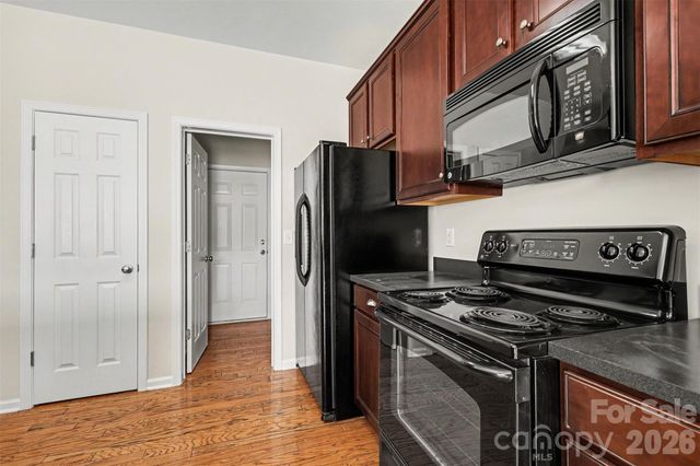 11718 Stockdale Court, Pineville, NC 28134
