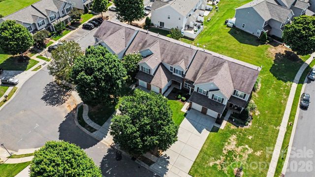 11718 Stockdale Court, Pineville, NC 28134