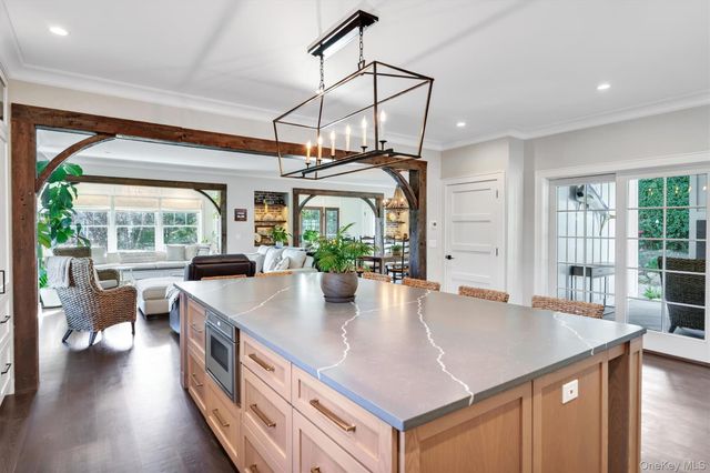 17 Maple Avenue, East Moriches, NY 11940