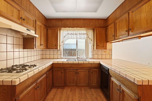 2816 Otto Dr, Stockton, CA 95209