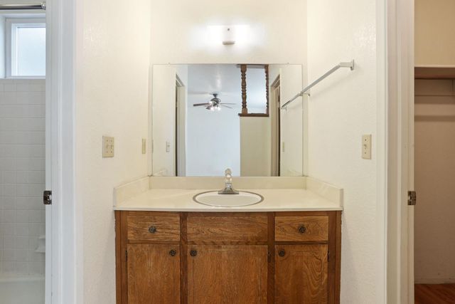 2816 Otto Dr, Stockton, CA 95209