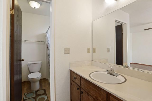 2816 Otto Dr, Stockton, CA 95209