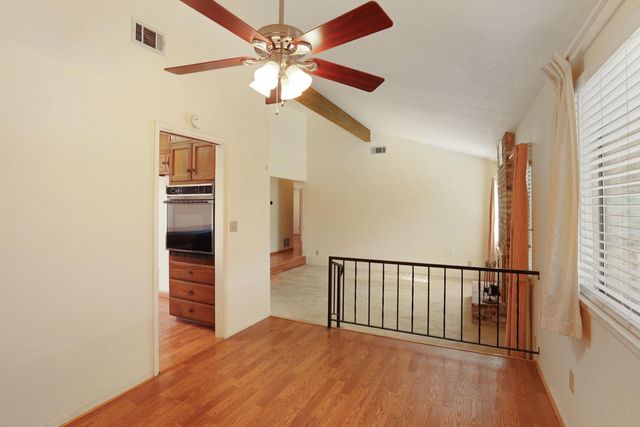 2816 Otto Dr, Stockton, CA 95209