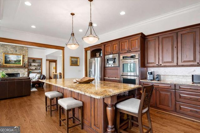 49 Waterside Drive SE, Cartersville, GA 30121