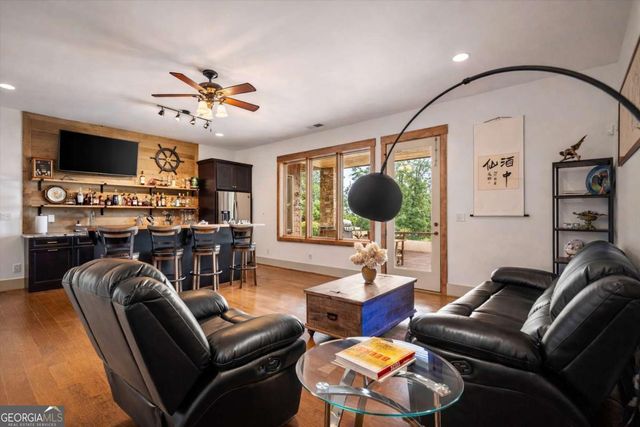 49 Waterside Drive SE, Cartersville, GA 30121