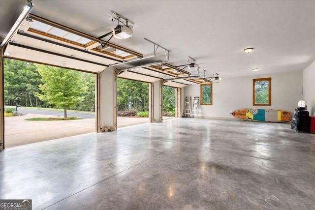 49 Waterside Drive SE, Cartersville, GA 30121